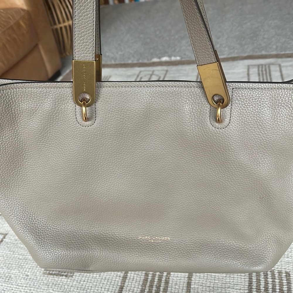 Marc Jacobs leather tote